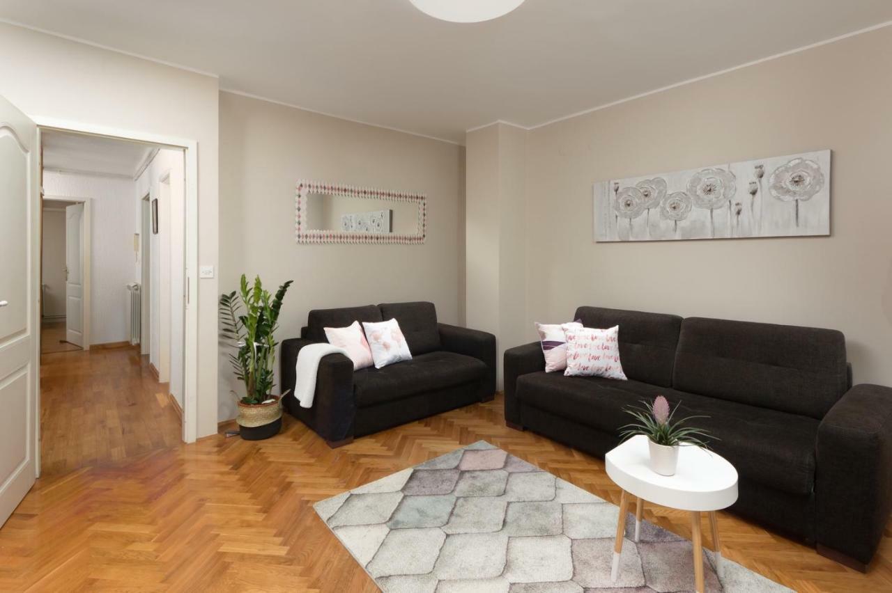 Apartments Sasha 普拉 外观 照片